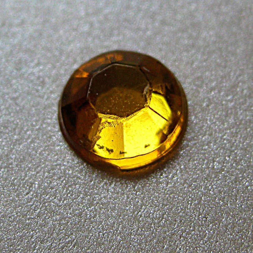 zamówienia hurtowe Cyrkonie okrągłe 6 mm (złoty) - 100 szt.